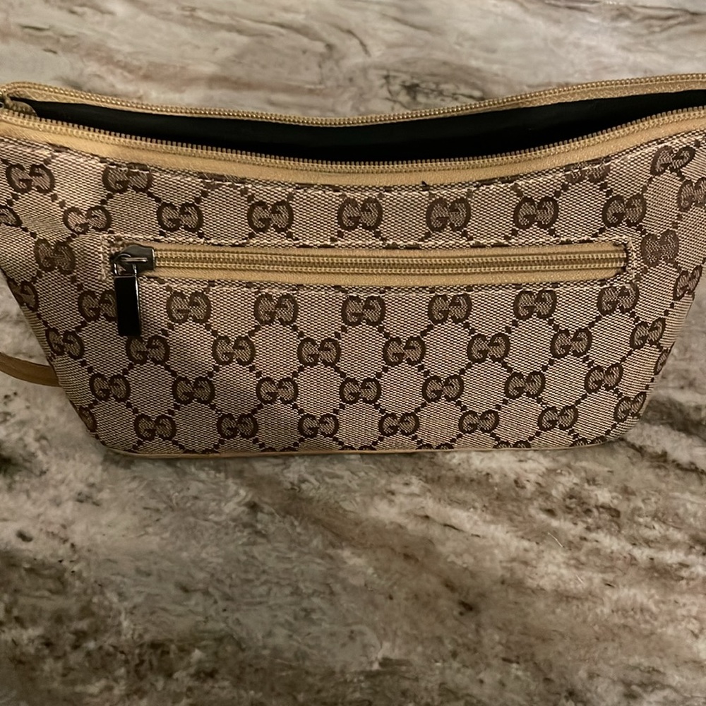 Gucci Purse - Picture 5 of 6